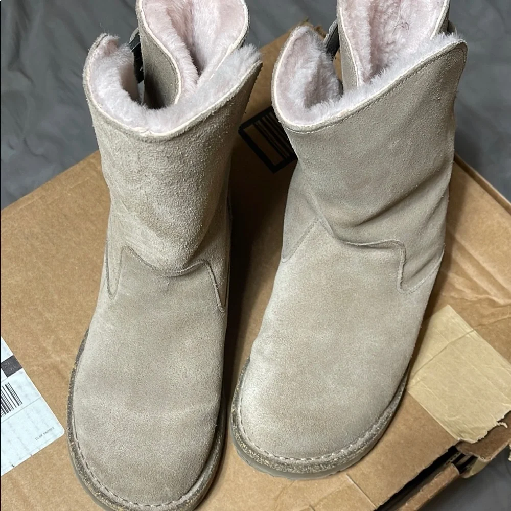 Birkenstock Uppsala Shearling Boot Size 38 (7-7.5) - Picture 6 of 11